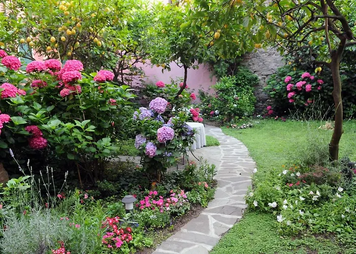 Il Giardino Incantato بيت ضيافة