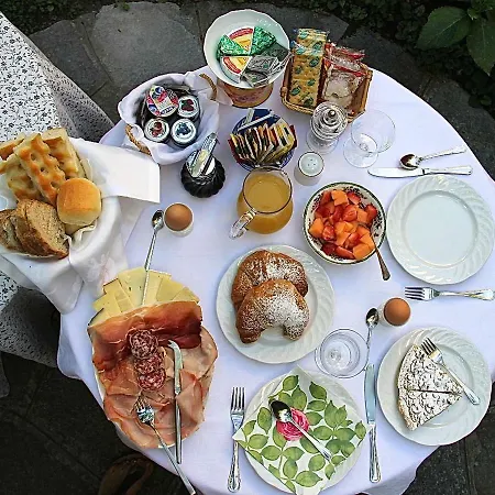 بيت ضيافة Il Giardino Incantato